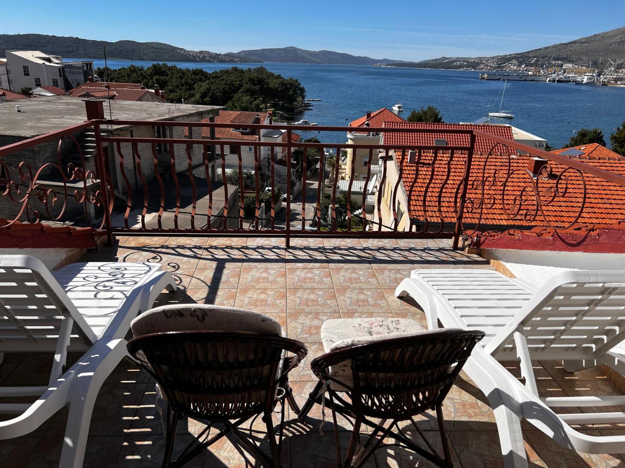 Leila * Trogir
